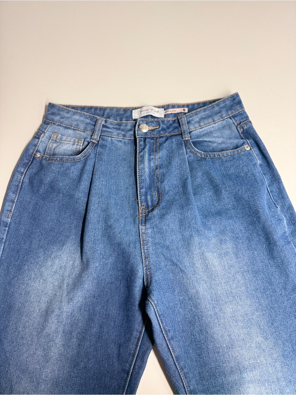 Blue High-Waist Pleated Women’s Barrel Jeans